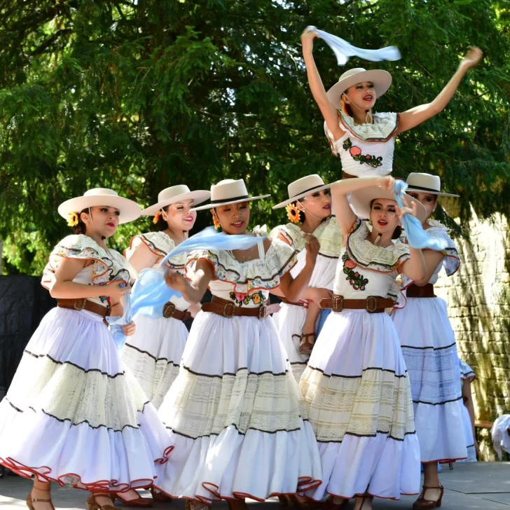 Escuela Municipal de Danzas “General Las Heras” se presentará en el Festival Internacional de Niños “Gauargi 2025” Escuela Municipal de Danzas “General Las Heras” se presentará en el Festival Internacional de Niños “Gauargi 2025”