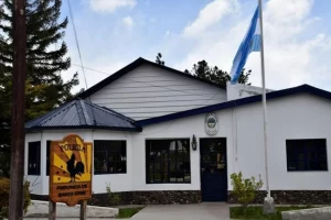 Denuncian a un profesor de artes marciales en Los Antiguos por asfixiar a un alumno de 15 años durante un entrenamiento Denuncian a un profesor de artes marciales en Los Antiguos por asfixiar a un alumno de 15 años durante un entrenamiento