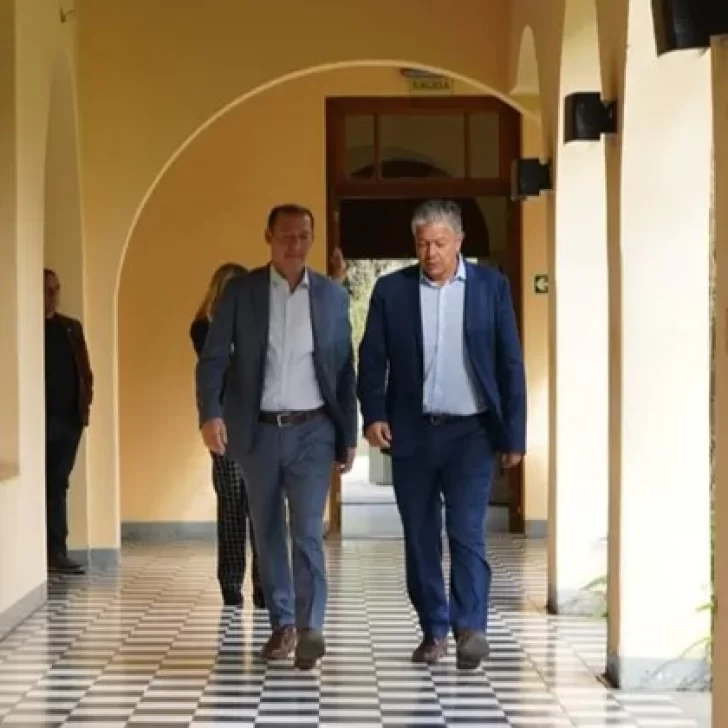 Rolando Figueroa le pidió a Omar Gutiérrez que renuncie al cargo de director en YPF