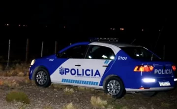 Un joven motociclista sufrió fractura de rótula tras ser embestido por un auto Un joven motociclista sufrió fractura de rótula tras ser embestido por un auto