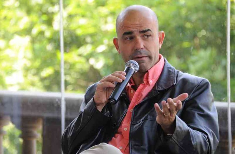  Está prevista la participación de artistas, escritores y disertantes de renombre, entre los que se destaca Eduardo Sacheri.