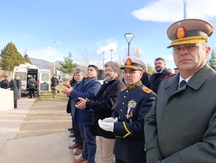 Claudio Vidal en el Día de la Independencia desde Lago Posadas: &#8220;Federalismo real es construir patria desde cada rincón&#8221;
