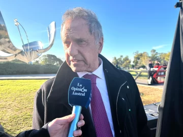 Daniel Scioli sobre la Winter Swimming World Cup 2025: “Para Argentina es un acontecimiento de impacto mundial” Daniel Scioli sobre la Winter Swimming World Cup 2025: “Para Argentina es un acontecimiento de impacto mundial”