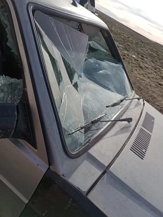  Así dejaron el auto de la familia damnificada.