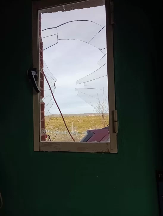  Destrozaron aberturas que habían sido donadas.