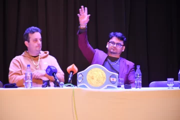 “Chino” Maidana palpitó la gran velada de boxeo en Río Gallegos: “Nada es imposible” “Chino” Maidana palpitó la gran velada de boxeo en Río Gallegos: “Nada es imposible”