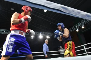 Dylan Navarro ganó por KO en el primer asalto en el segundo combate de la noche