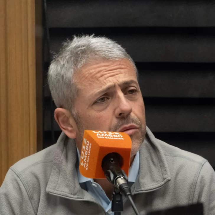 Ernesto Fasola presenta su libro “El mundo de las Criptomonedas” en la UNPA