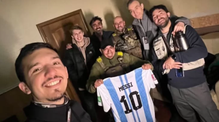  El soldado argentino fue entrevistado por el equipo de TN encabezado por Nelson Castro en diciembre de 2022. (Foto: TN)