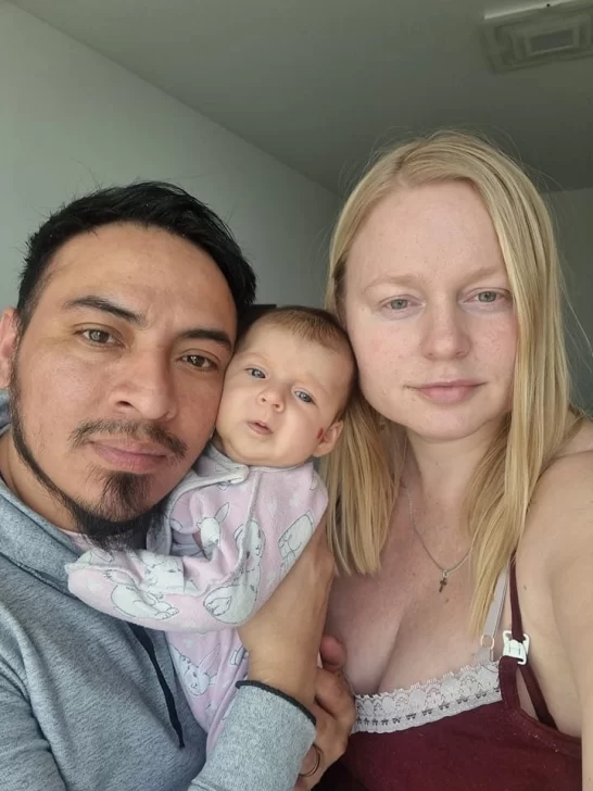  En Ucrania conoció a Maria Kolodiy, con quien se casó y juntos tuvieron una bebé.