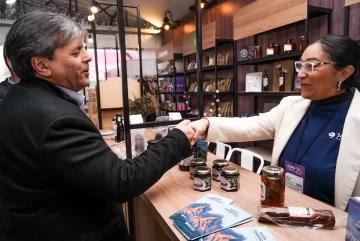 Promoción en la Expo Rural: “Santa Cruz se ha posicionado tanto en turismo invernal como veraniego”