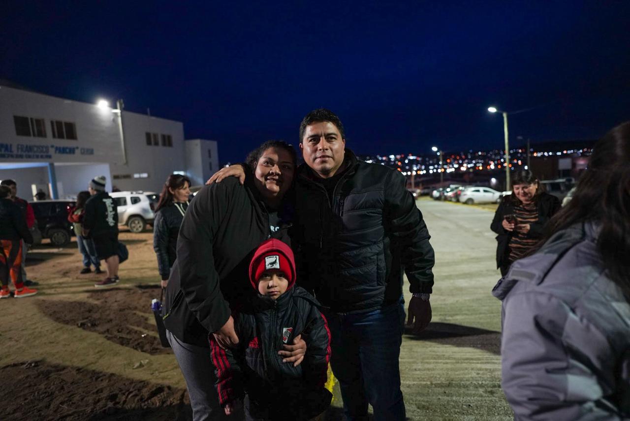  El gobernador de Santa Cruz destacó el acompañamiento en la inauguración.