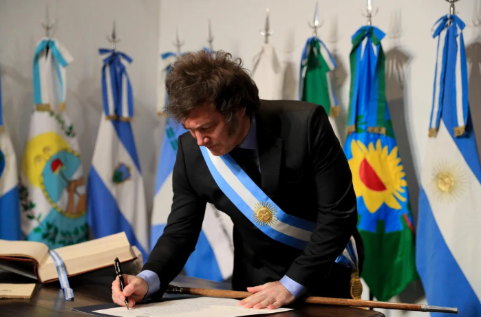 Javier Milei hablará en la vigilia por el Día de la Independencia: a qué hora será su discurso