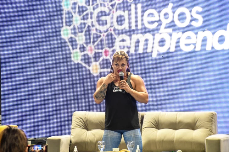 LOCOMOTORA-OLIVERAS-EN-RIO-GALLEGOS-2022-8-728x485 LOCOMOTORA-OLIVERAS-EN-RIO-GALLEGOS-2022-8-728x485