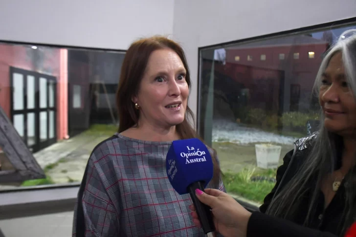 LORENA-GUTIERREZ-728x485