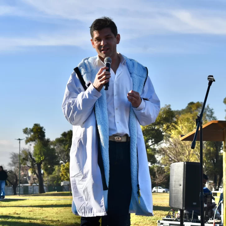 Lanzaron la Winter Swimming World Cup: más de 160 deportistas nadarán frente al Glaciar Perito Moreno Lanzaron la Winter Swimming World Cup: más de 160 deportistas nadarán frente al Glaciar Perito Moreno