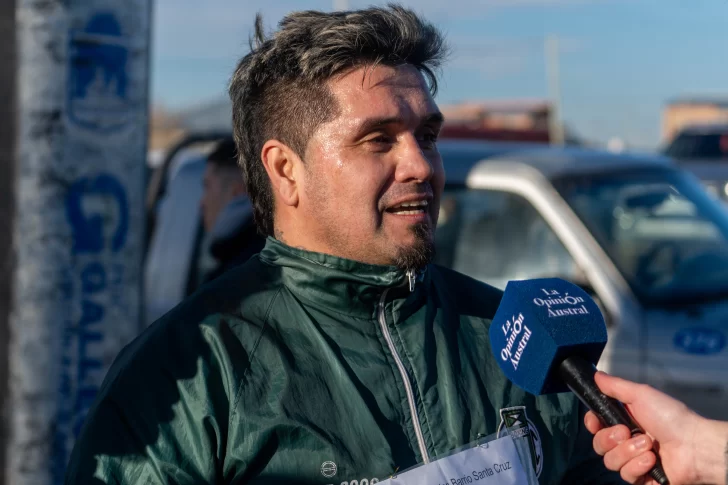  Víctor Cárdenas, campeón mundial de kickboxing (FOTO: LEANDRO FRANCO/ LA OPINIÓN AUSTRAL)