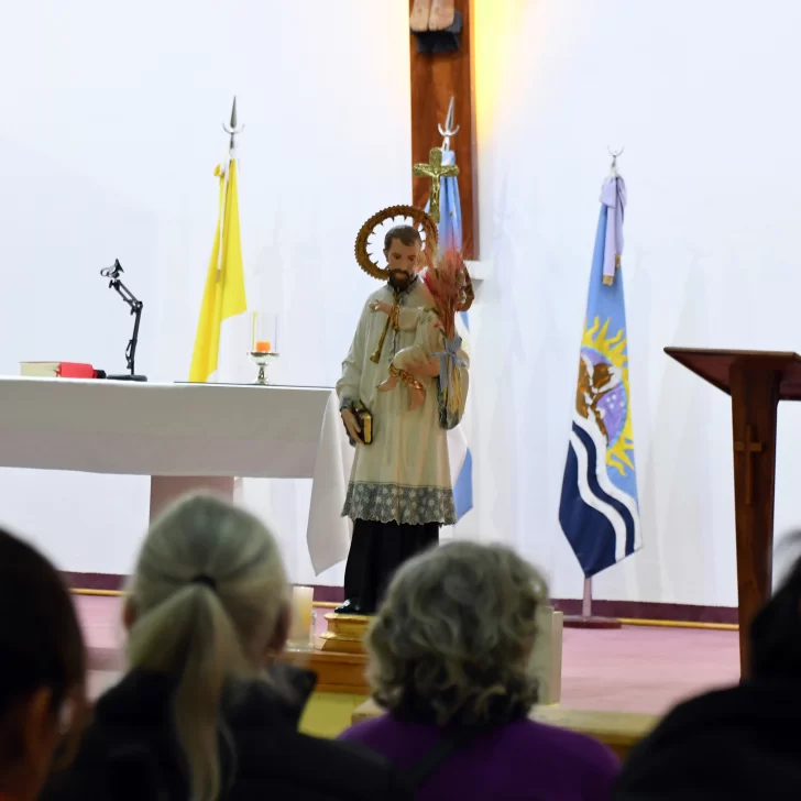 Fieles comenzaron a celebrar las fiestas patronales de San Cayetano Fieles comenzaron a celebrar las fiestas patronales de San Cayetano