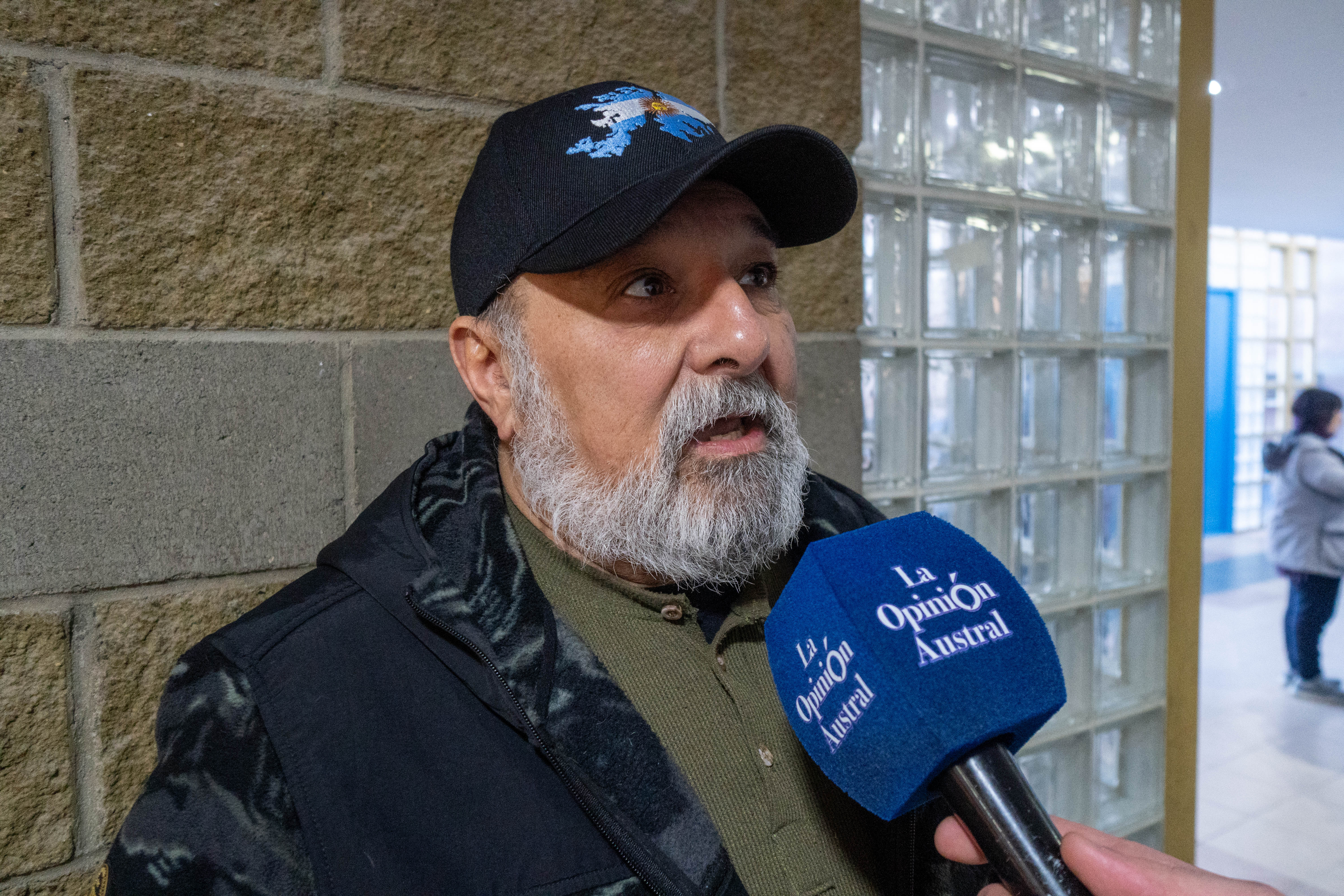  E. Chorrero, Pdte. Centro de Veteranos.