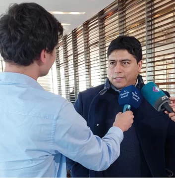 Claudio Vidal anunció el relanzamiento de la actividad petrolera en Santa Cruz: “Estabilidad, proyección y más trabajo” Claudio Vidal anunció el relanzamiento de la actividad petrolera en Santa Cruz: “Estabilidad, proyección y más trabajo”