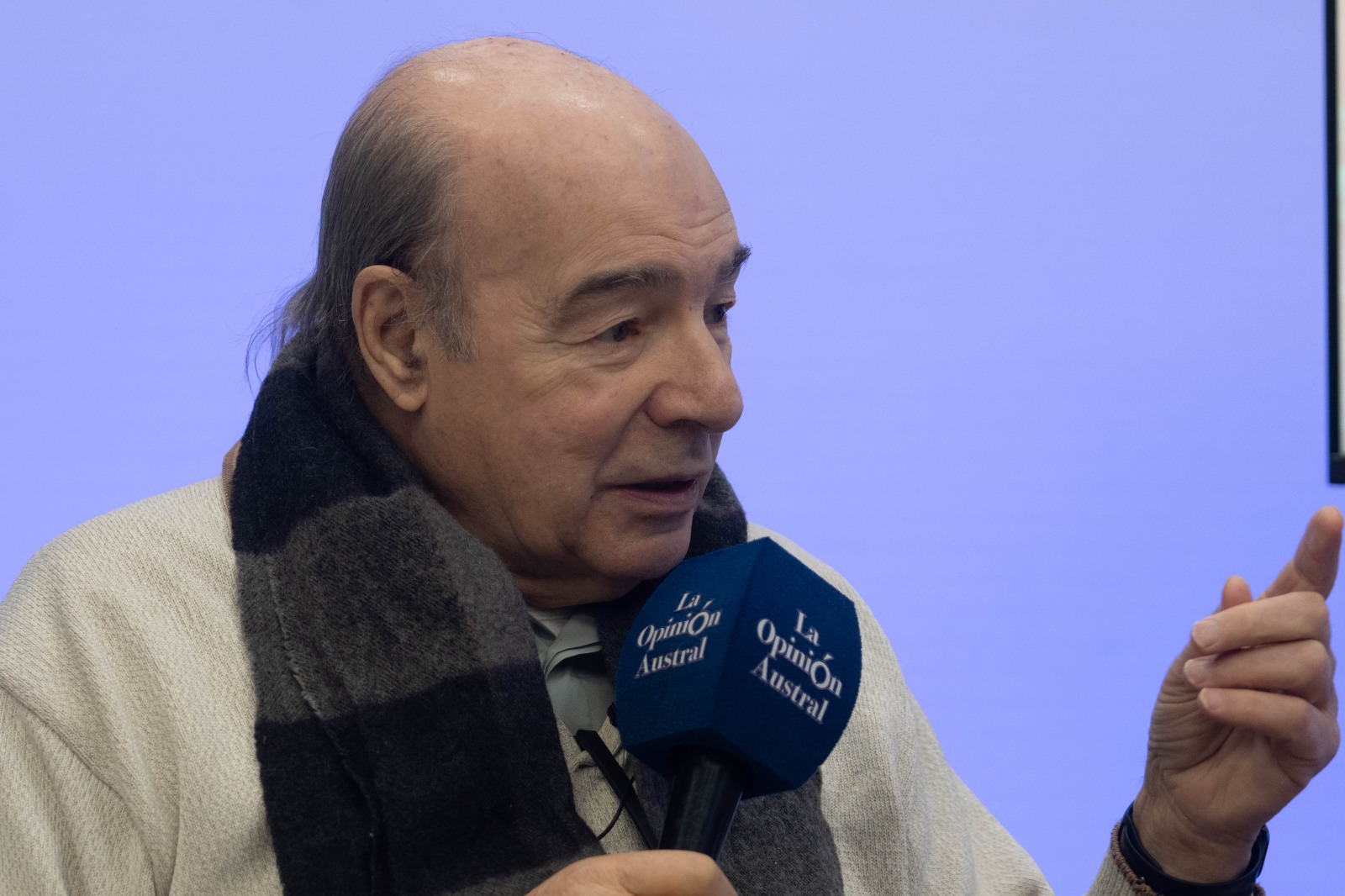  Zapico ahondó en su trayectoria profesional con LOA. FOTO: LEANDRO FRANCO/LA OPINIÓN AUSTRAL.