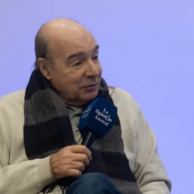 Del ruido de los motores a la pasión por el periodismo deportivo: la historia de Carlos Zapico