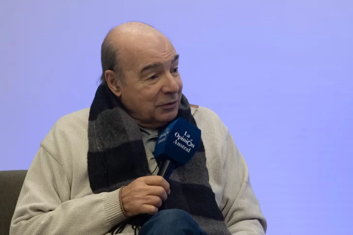 Del ruido de los motores a la pasión por el periodismo deportivo: la historia de Carlos Zapico