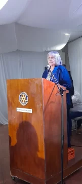 Inés Uribe, primera presidenta del Rotary Río Gallegos: “Es un compromiso tremendo, estoy acompañada por un gran equipo” Inés Uribe, primera presidenta del Rotary Río Gallegos: “Es un compromiso tremendo, estoy acompañada por un gran equipo”