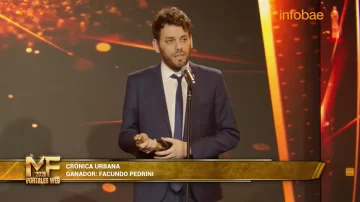 Facundo Pedrini recibió un Martín Fierro de Portales Web: “Crónica se ganó el derecho de sentarse en la mesa de la democracia” Facundo Pedrini recibió un Martín Fierro de Portales Web: “Crónica se ganó el derecho de sentarse en la mesa de la democracia”