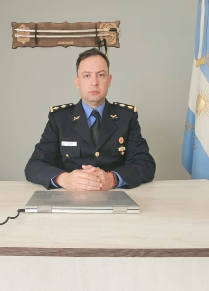  El comisario inspector Carlos Kovaluk, vocero de la Policía de Santa Cruz. (FOTO: POLICÍA SANTA CRUZ)