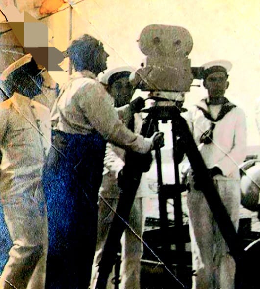  El trabajo detrás de las cámaras cinematográficas pudo haber sido crucial al aportar “un dinamismo especial” a su obra.