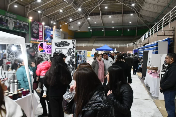  Así fue el desarrollo del Mercado del Atlántico. FOTO: JUAN PALACIOS/LA OPINIÓN AUSTRAL.