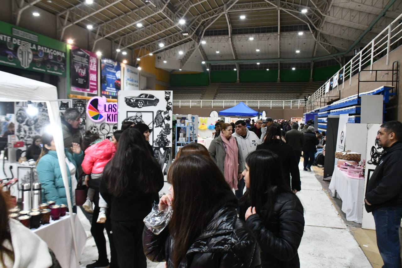  Así fue el desarrollo del Mercado del Atlántico. FOTO: JUAN PALACIOS/LA OPINIÓN AUSTRAL.