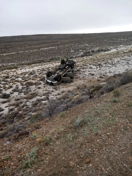  El lugar donde quedó la camioneta. (FOTO: POLICÍA SANTA CRUZ)