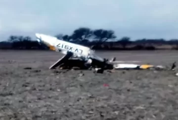 Tragedia aérea: un intendente de Córdoba murió al estrellarse su avioneta Tragedia aérea: un intendente de Córdoba murió al estrellarse su avioneta