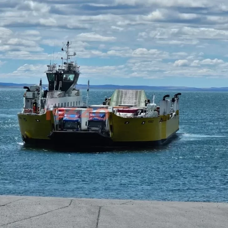 Cuánto cuesta la barcaza para cruzar a Tierra del Fuego: TABSA aumentó los precios de la tarifa