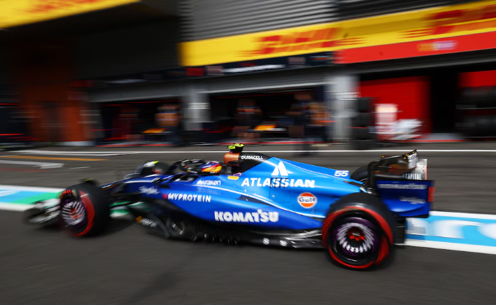  Carlos Sainz partirá desde los boxes