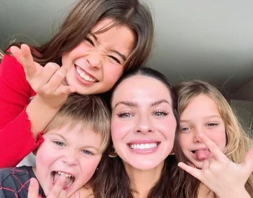 La China Suárez viajó a Turquía junto a sus hijos: “Acciones legales”