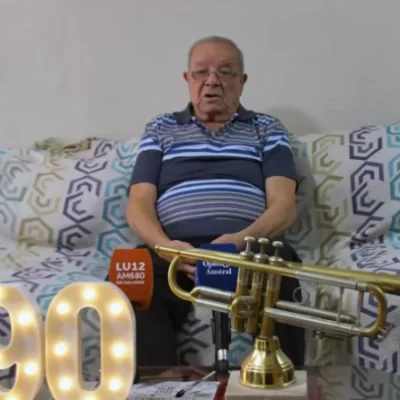 La historia de Cleto Godoy, 90 años y millones de notas escritas: “La música es todo”