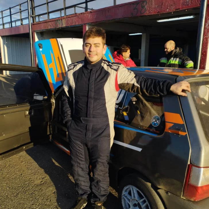 Agustín Vargas giró varias vueltas en el autódromo local antes de viajar