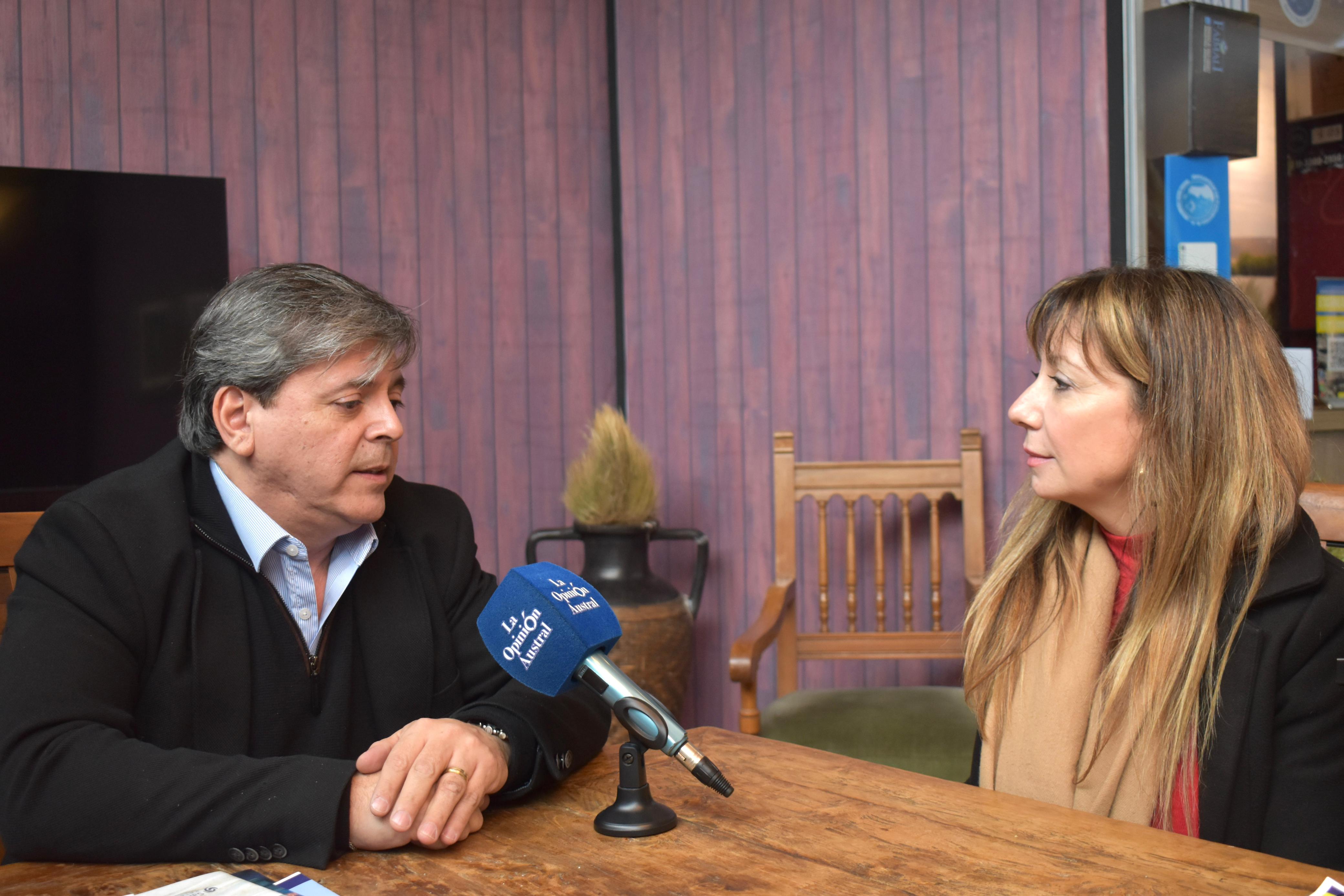  El vicegobernador Fabián Leguizamón dialogó con La Opinión Austral en el stand de Santa Cruz en la Expo Rural de Palermo.