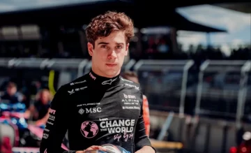 Franco Colapinto habló sobre los rumores de su posible salida de Alpine tras explicar el accidente en Gran Bretaña Franco Colapinto habló sobre los rumores de su posible salida de Alpine tras explicar el accidente en Gran Bretaña