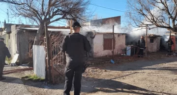 Confirmaron que fue intencional el incendio que destruyó cuatro departamentos Confirmaron que fue intencional el incendio que destruyó cuatro departamentos