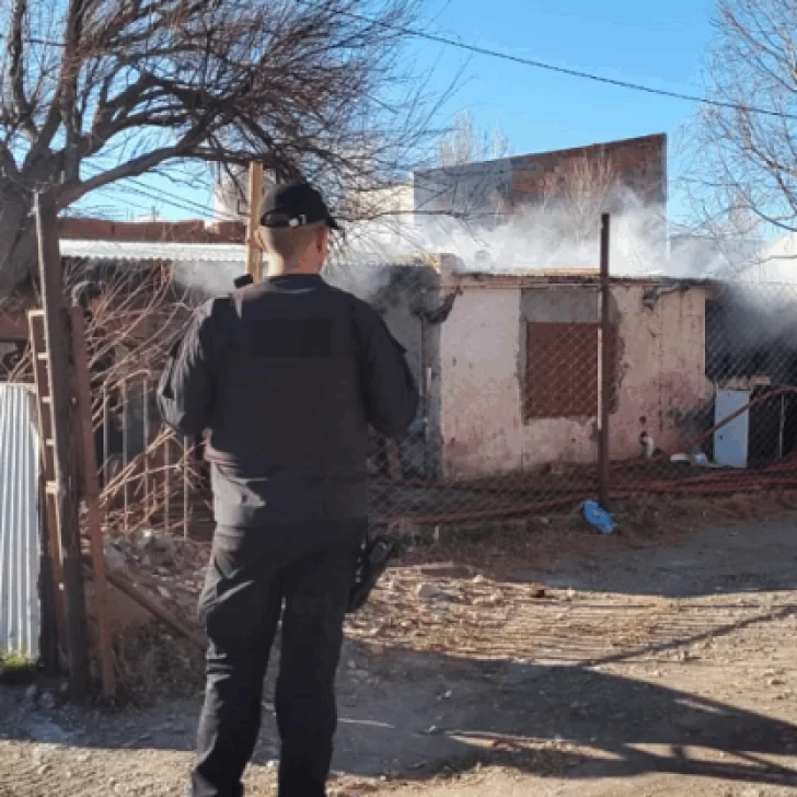 Confirmaron que fue intencional el incendio que destruyó cuatro departamentos Confirmaron que fue intencional el incendio que destruyó cuatro departamentos