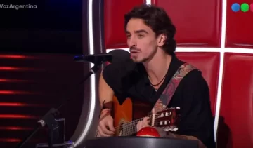 Un participante de La Voz Argentina cambió de lugar con los jurados y emocionó a todos: “Pasé la medianoche…” Un participante de La Voz Argentina cambió de lugar con los jurados y emocionó a todos: “Pasé la medianoche…”