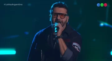Lucho González, participante de La Voz Argentina, se presentó en “Lado V” y cantó un tema de Tina Turner Lucho González, participante de La Voz Argentina, se presentó en “Lado V” y cantó un tema de Tina Turner