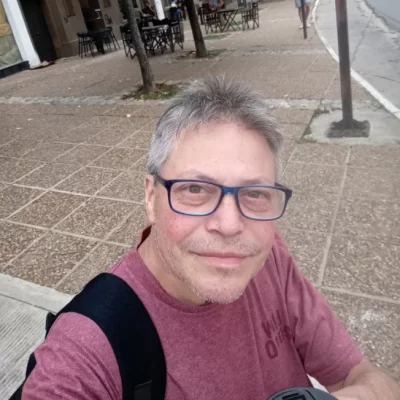 Dolor por la partida de Marcelo Rosales, conocido farmacéutico que se descompensó y murió: “Se ganó el afecto de todos”
