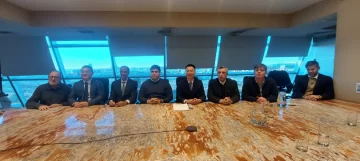 Vidal, Francos, Enarsa y Gezhouba anunciaron la reactivación de represas