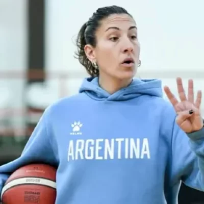 Clínica de Básquetbol femenino en el Club San Miguel