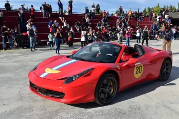 Unas 60 unidades Ferrari pasearán por El Calafate en el mes de noviembre Unas 60 unidades Ferrari pasearán por El Calafate en el mes de noviembre